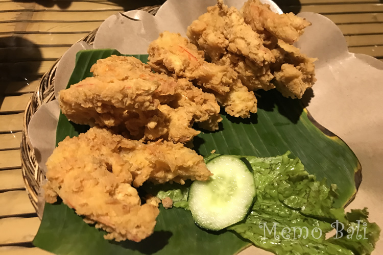 Udang Goreng Tepung(ウダンゴレンテプン):海老のフリッター。1皿3尾×2皿分。1尾大きめ。衣もたっぶり